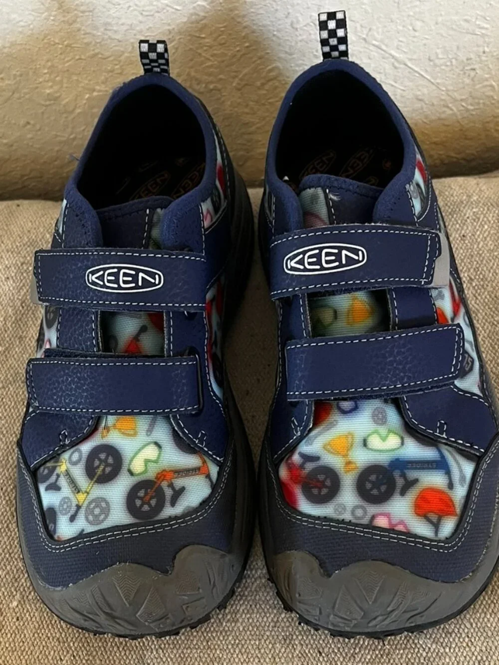 Keen Boy's Speedhound Shoes Sz 3